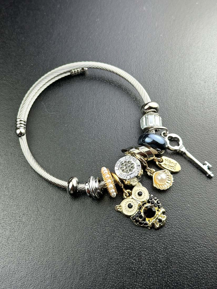 BR303 - Black