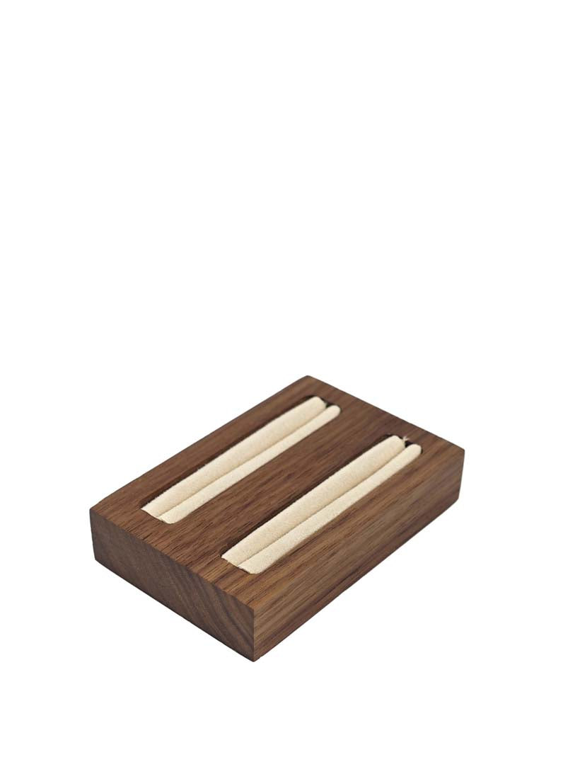 DISPLAY714 - Cream Wooden Rings Display