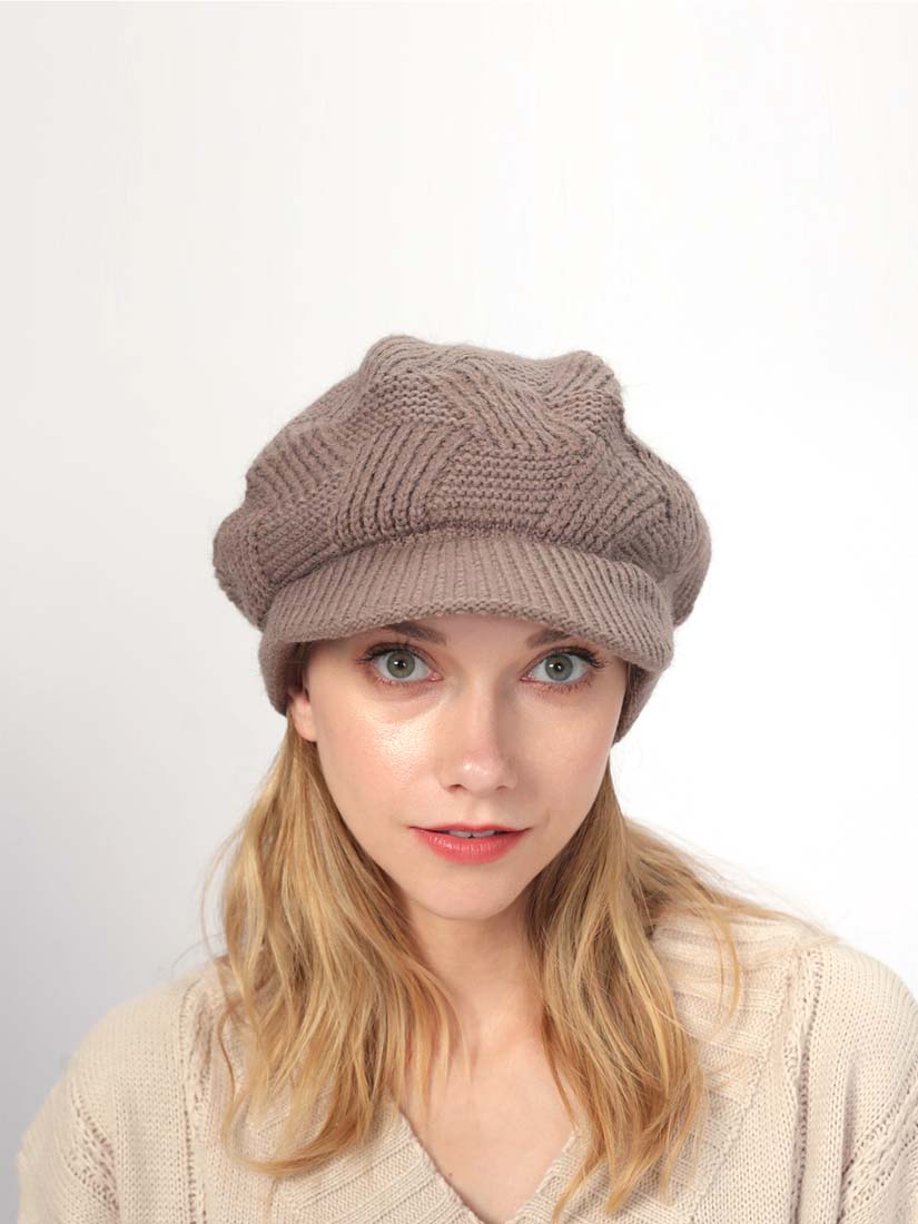 HAT2434 - Oak