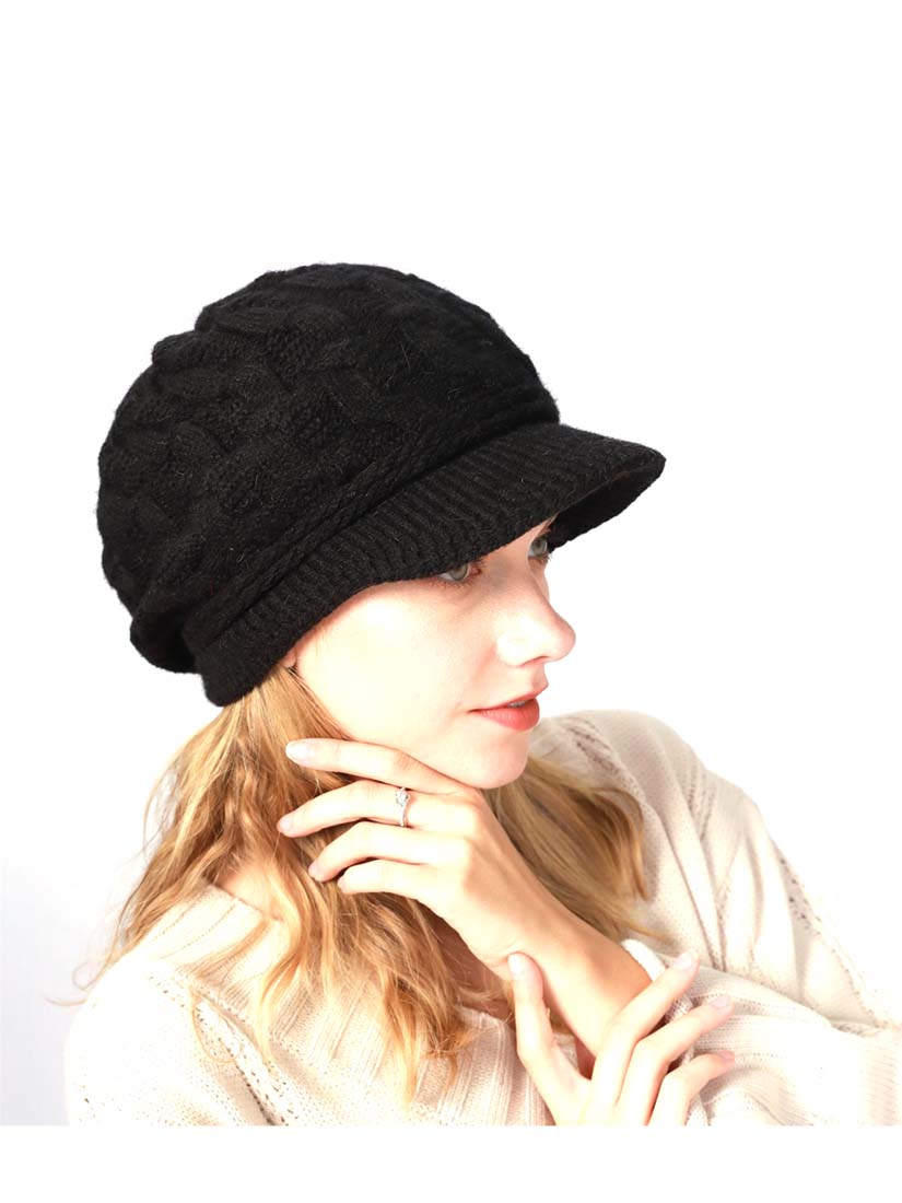 HAT2436 - Black