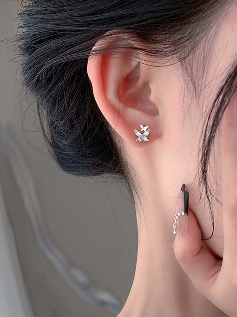 STE327E - Silver Earrings