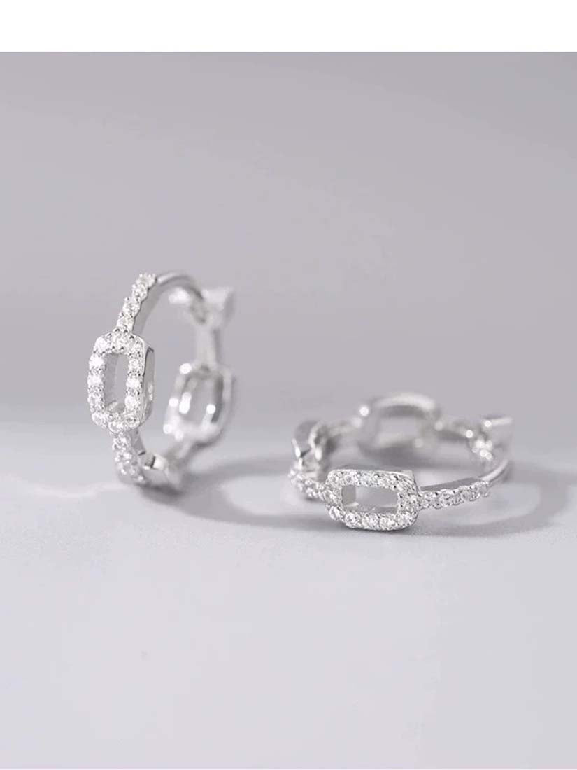 STE553E - Silver Earrings
