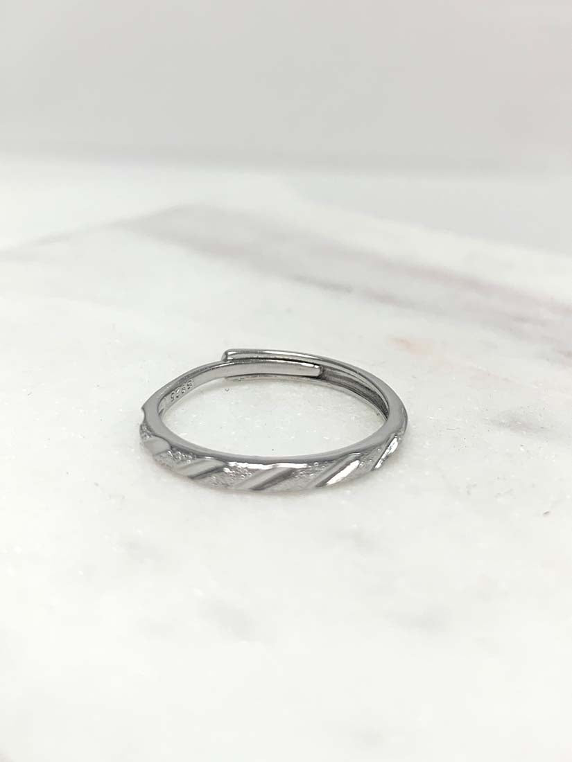 STE661R - Silver