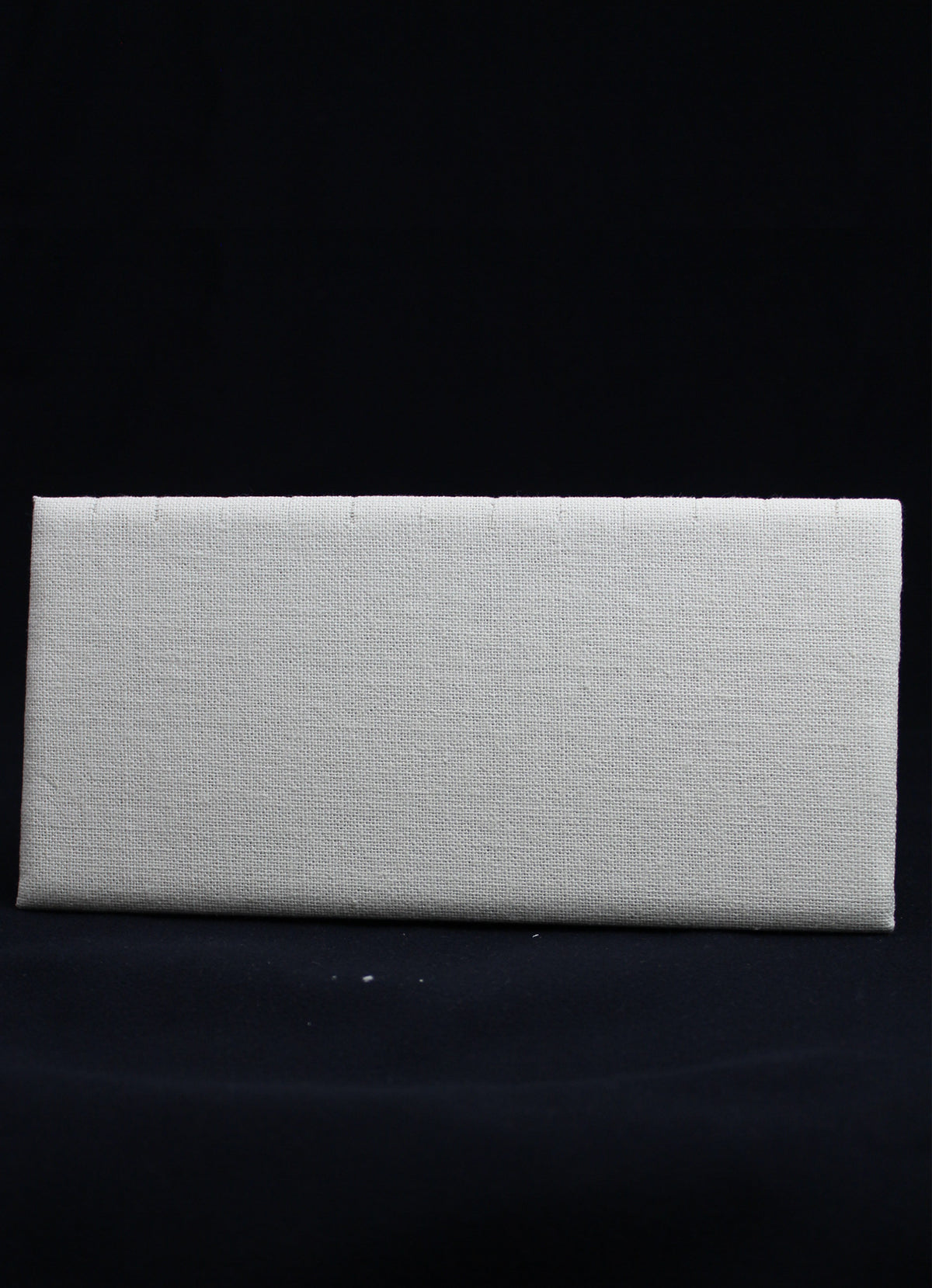 Display417 - Cream