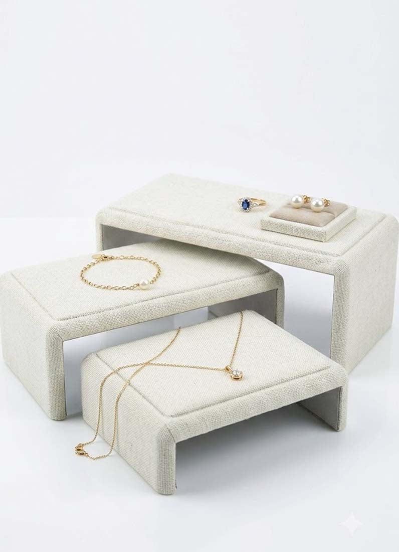 DISPLAY 426 - Cream