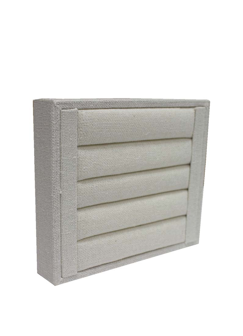 DISPLAY 443 - Cream