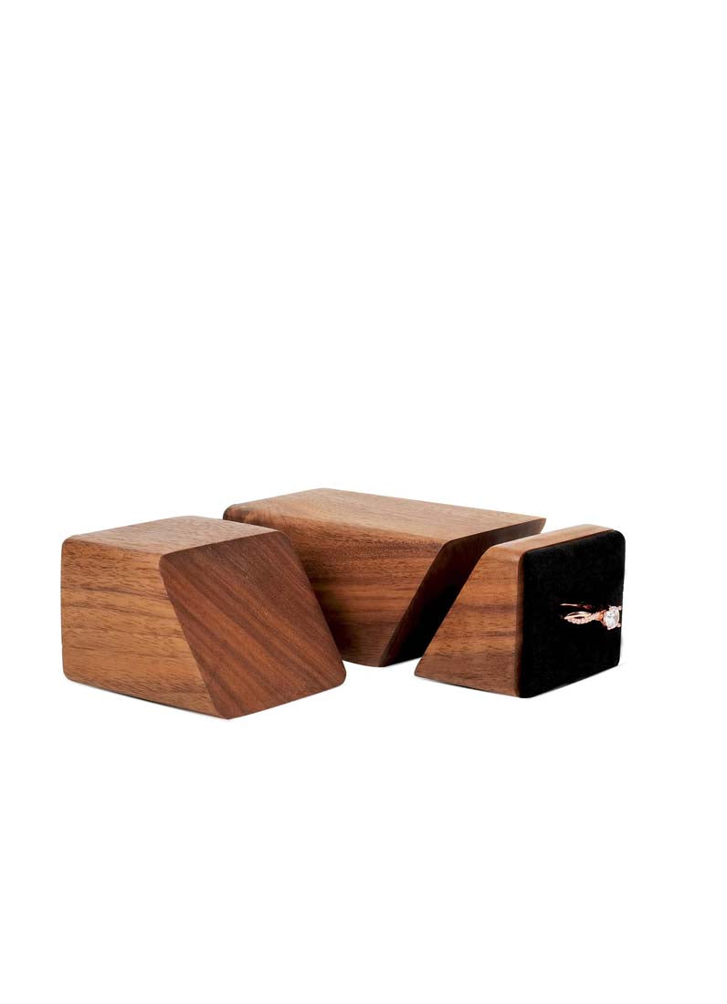 DISPLAY659 - Wooden Rings Holder